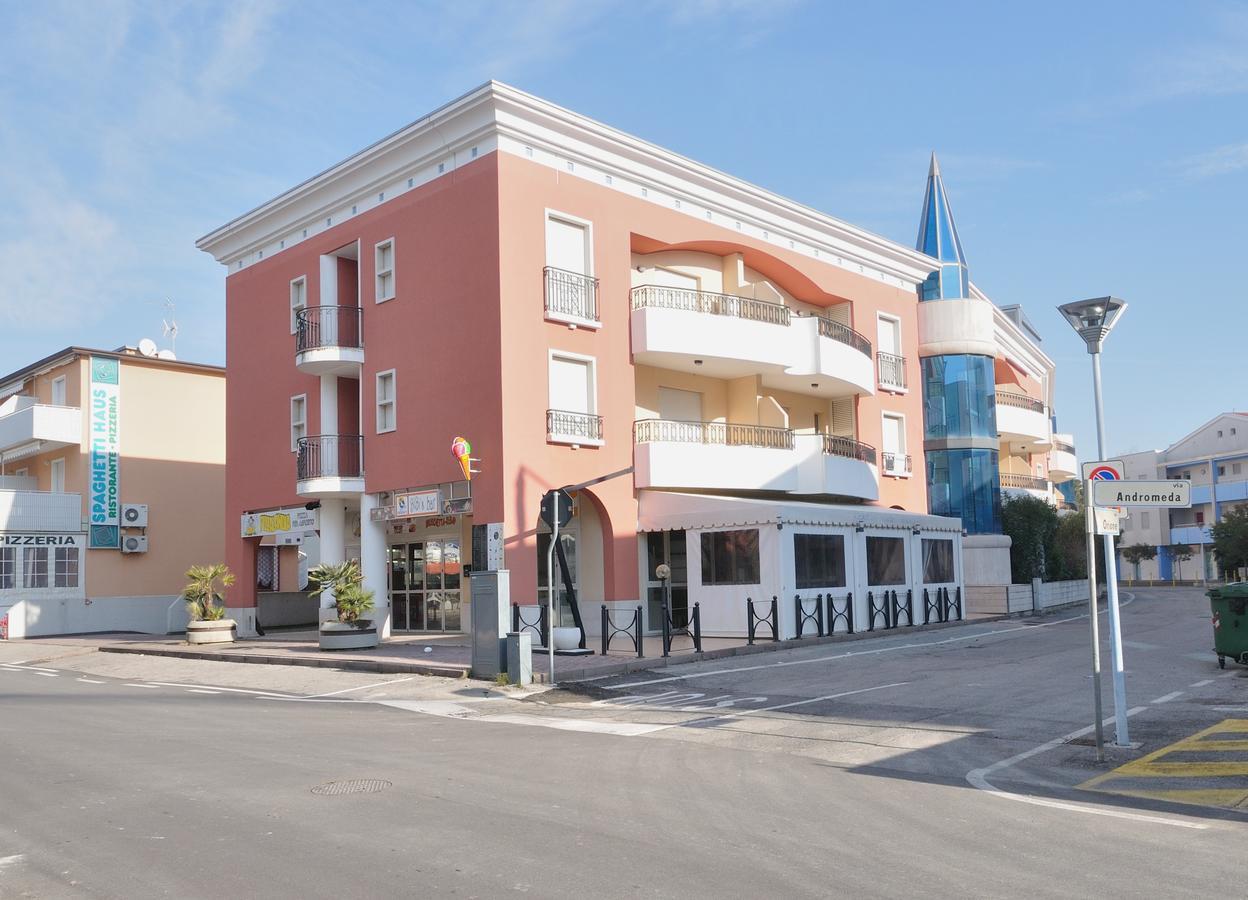 Residence Millennium Bibione Exterior foto